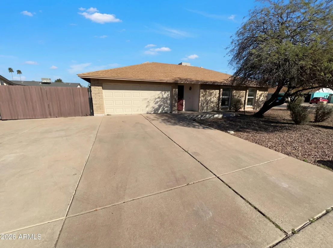 Photo of 4902 W WINDROSE Drive