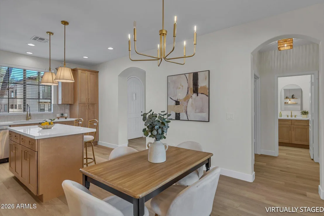 Photo of 2414 W JAKE Haven