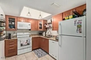 Photo of 115 W 10TH Street