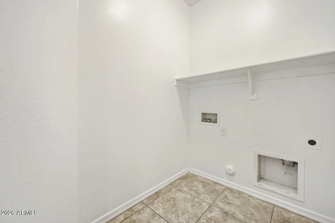 Photo of 2625 W BEVERLY Road W