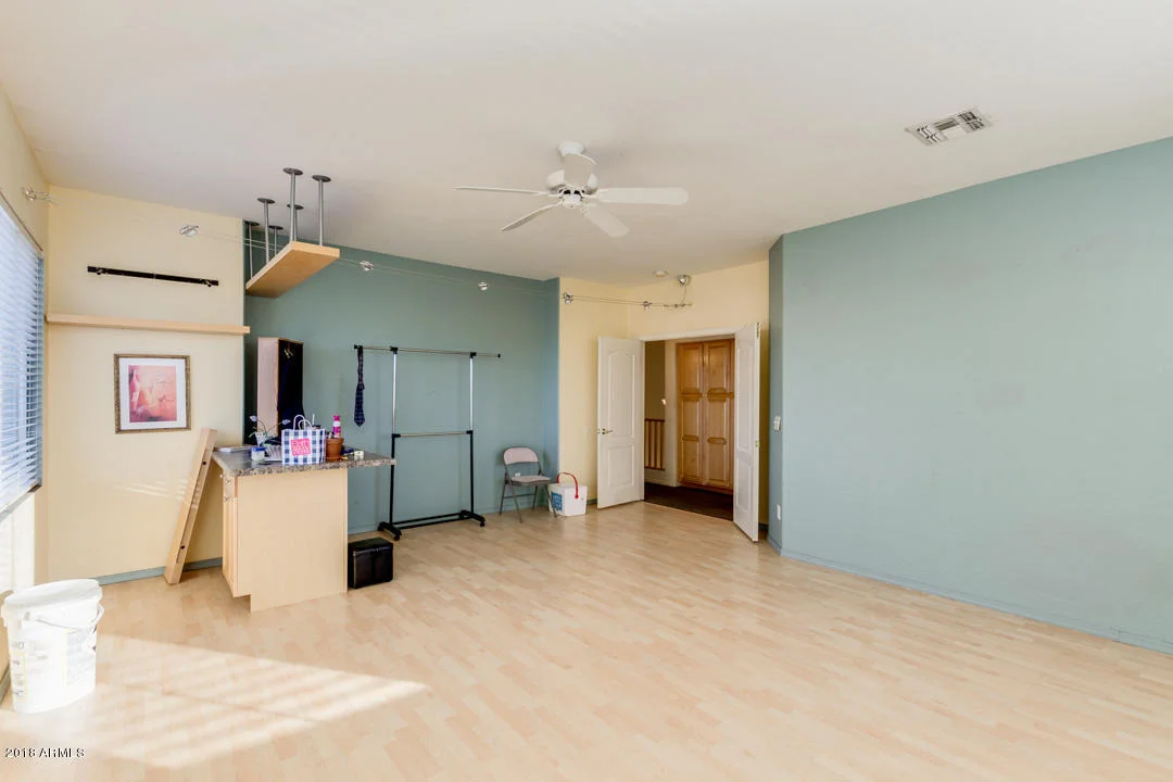 Photo of 43 N HOBSON Street