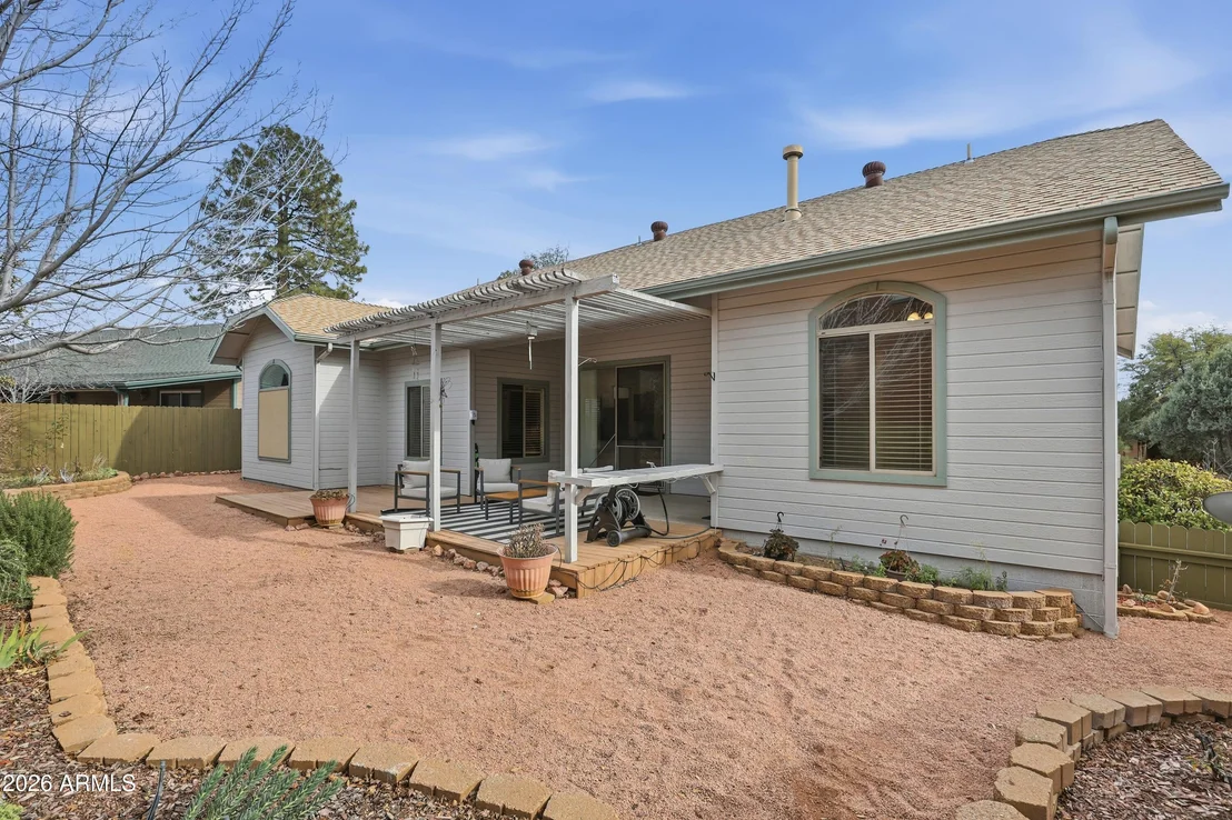 Photo of 906 W WILDERNESS Trail
