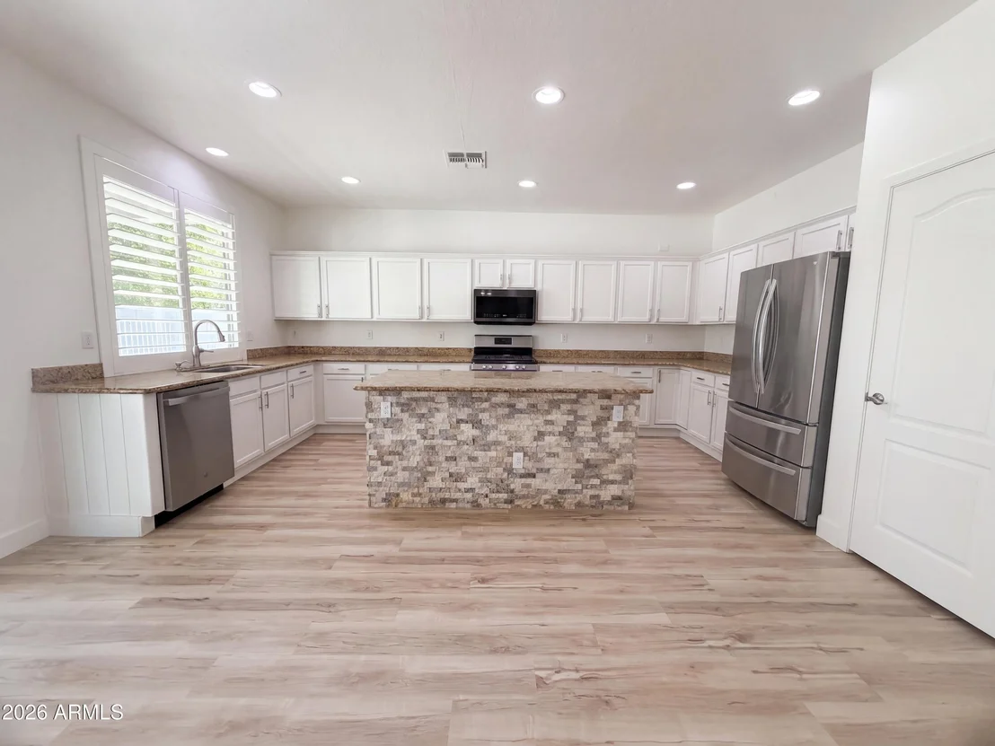 Photo of 2463 S BRISTOL --