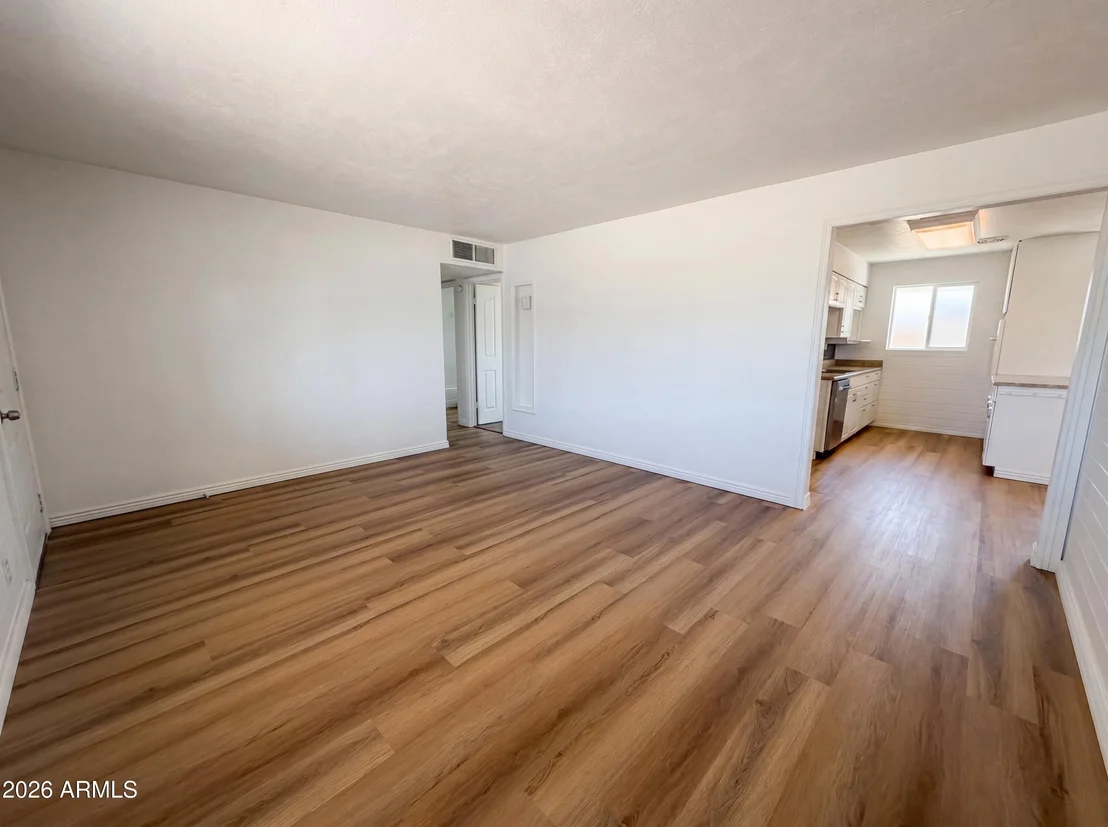 Photo of 1457 W 7TH Avenue