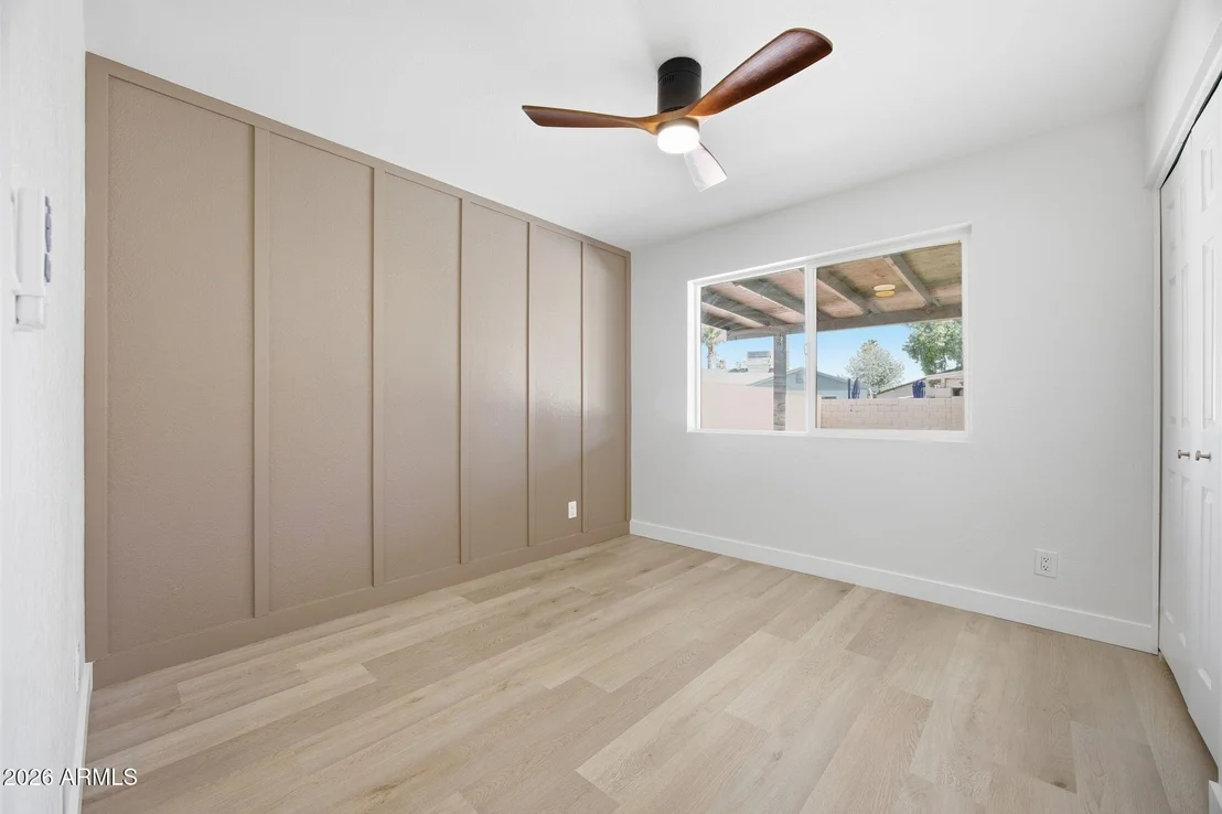 Photo of 1215 W WESCOTT Drive