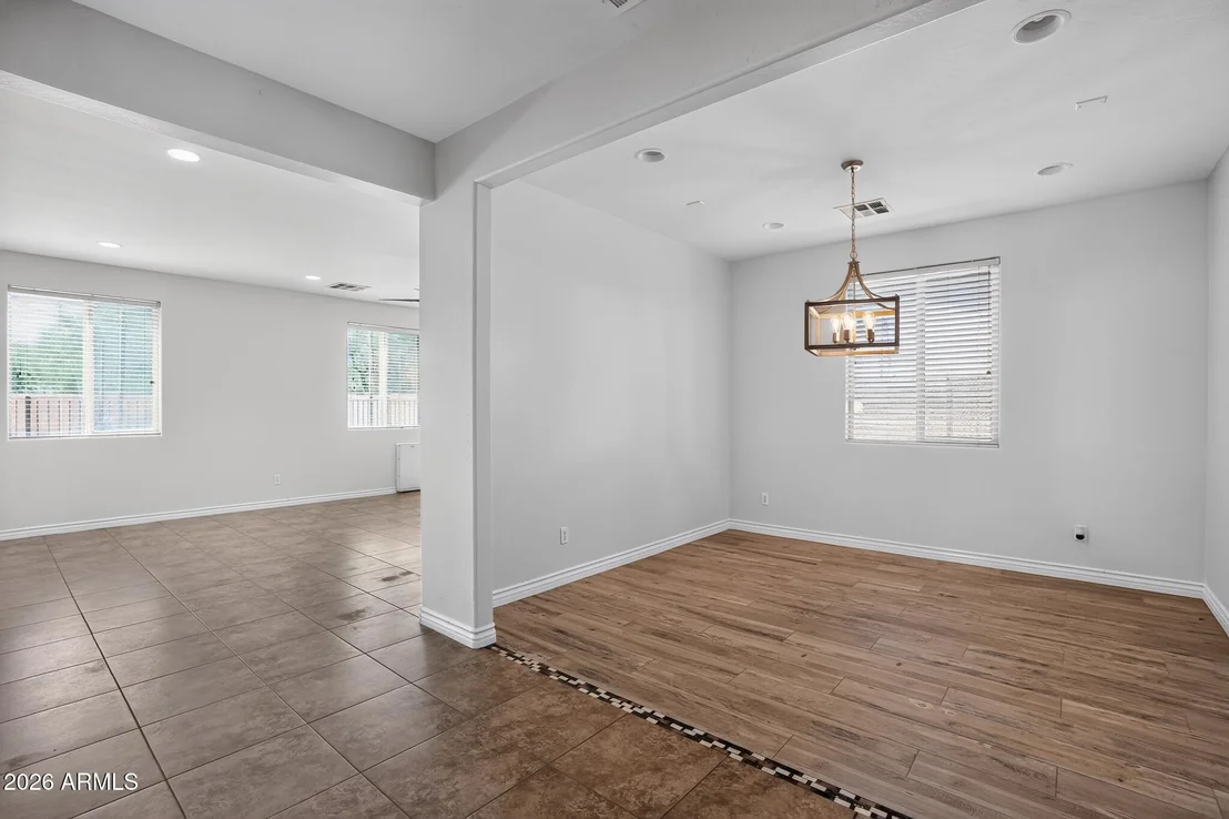Photo of 6909 W CARTER Road