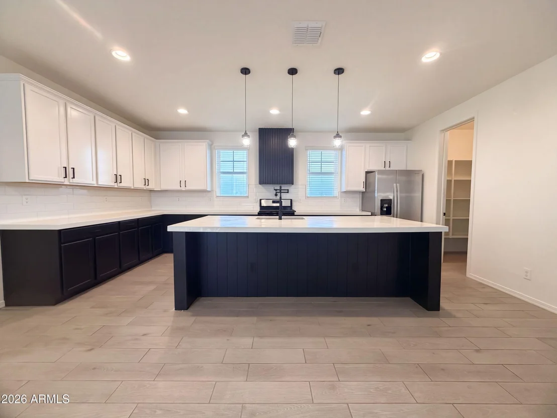 Photo of 781 W FLINTLOCK Way
