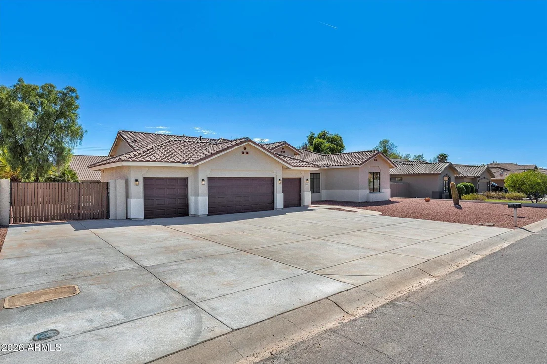 Photo of 5533 W WEST WIND Drive