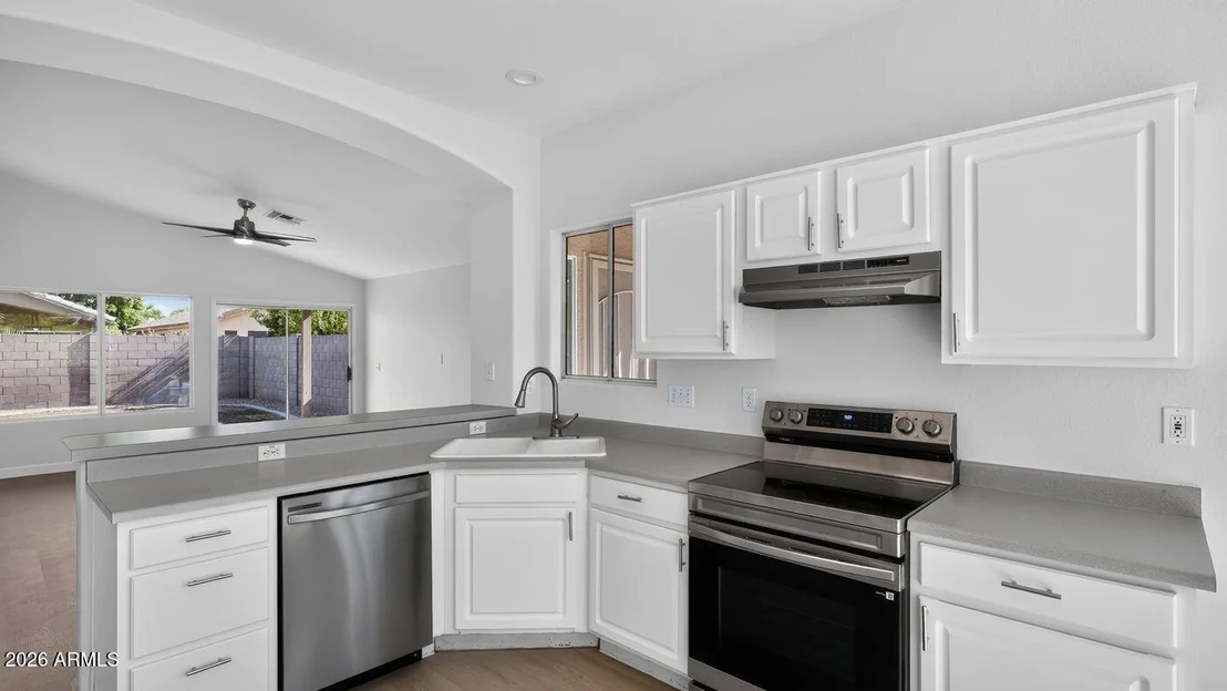 Photo of 176 W DUBLIN Street