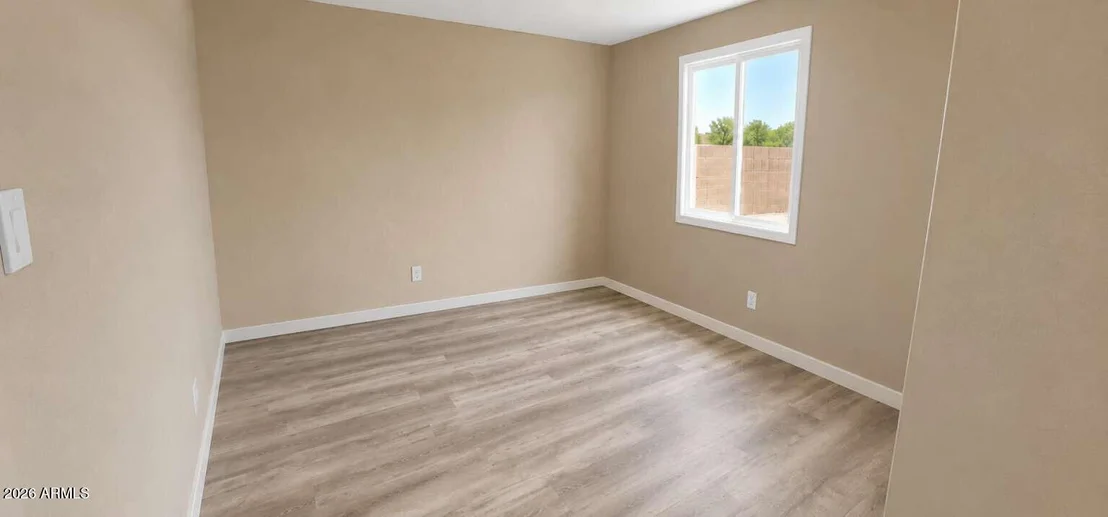 Photo of 4541 S MURPHY Road