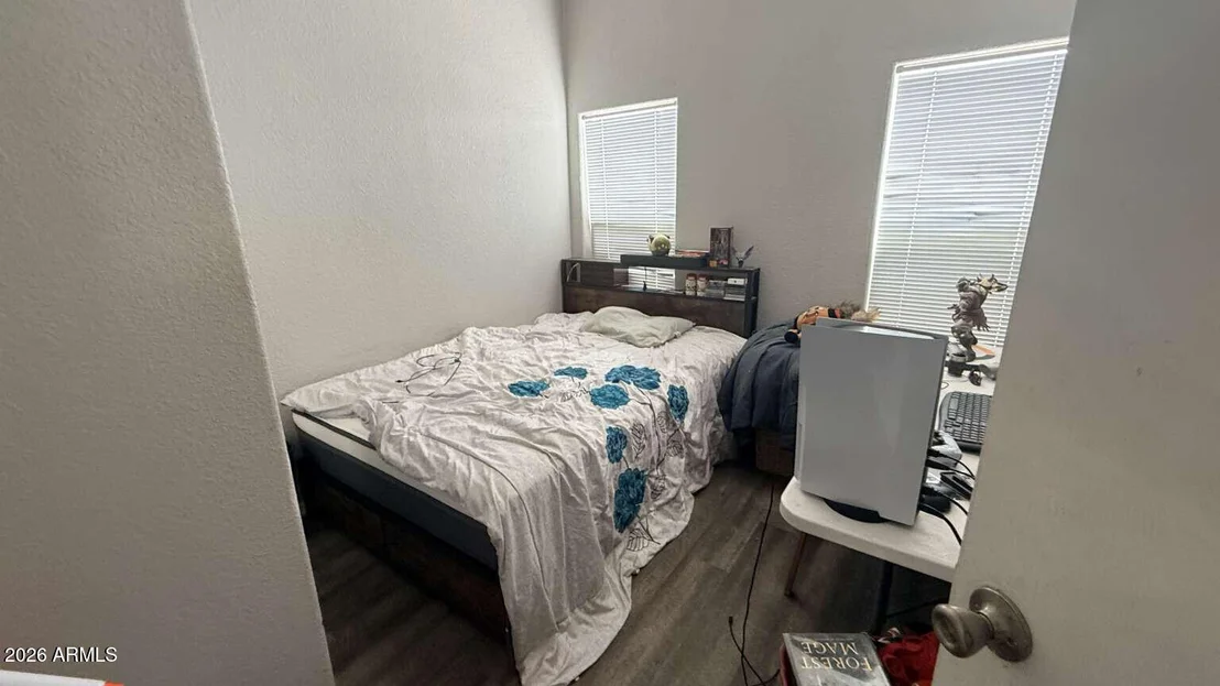 Photo of 609 W ANDREA Circle