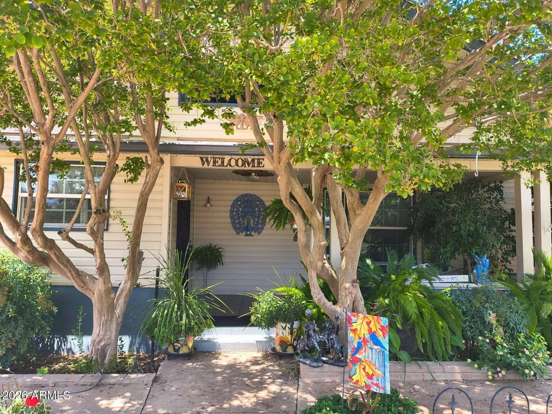 Photo of 501 W VISTA Street