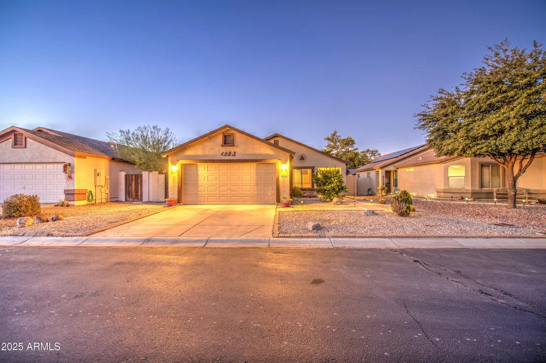 Photo of 6872 E PINE Way