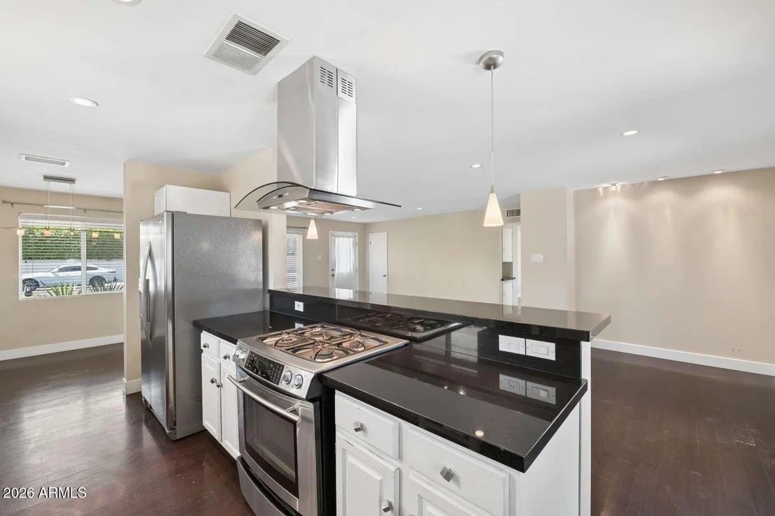 Photo of 3817 N 49TH Place