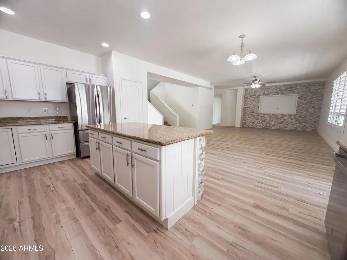 Photo of 2463 S BRISTOL --