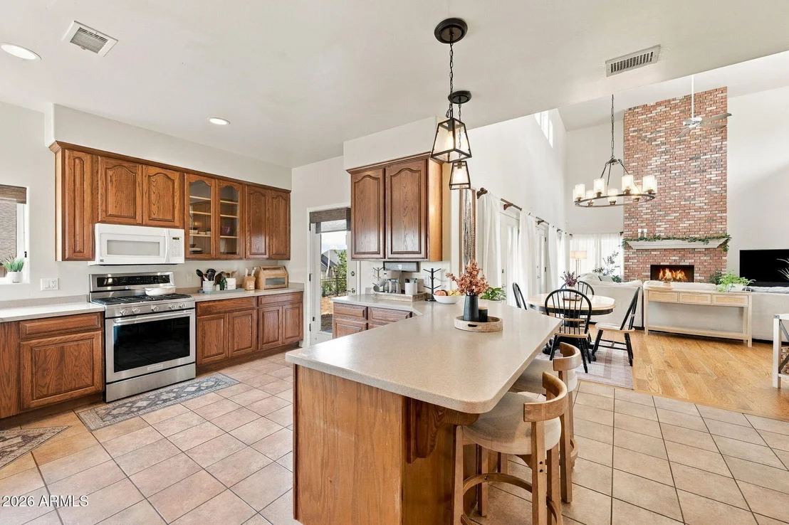 Photo of 2893 BROOKS RANGE --