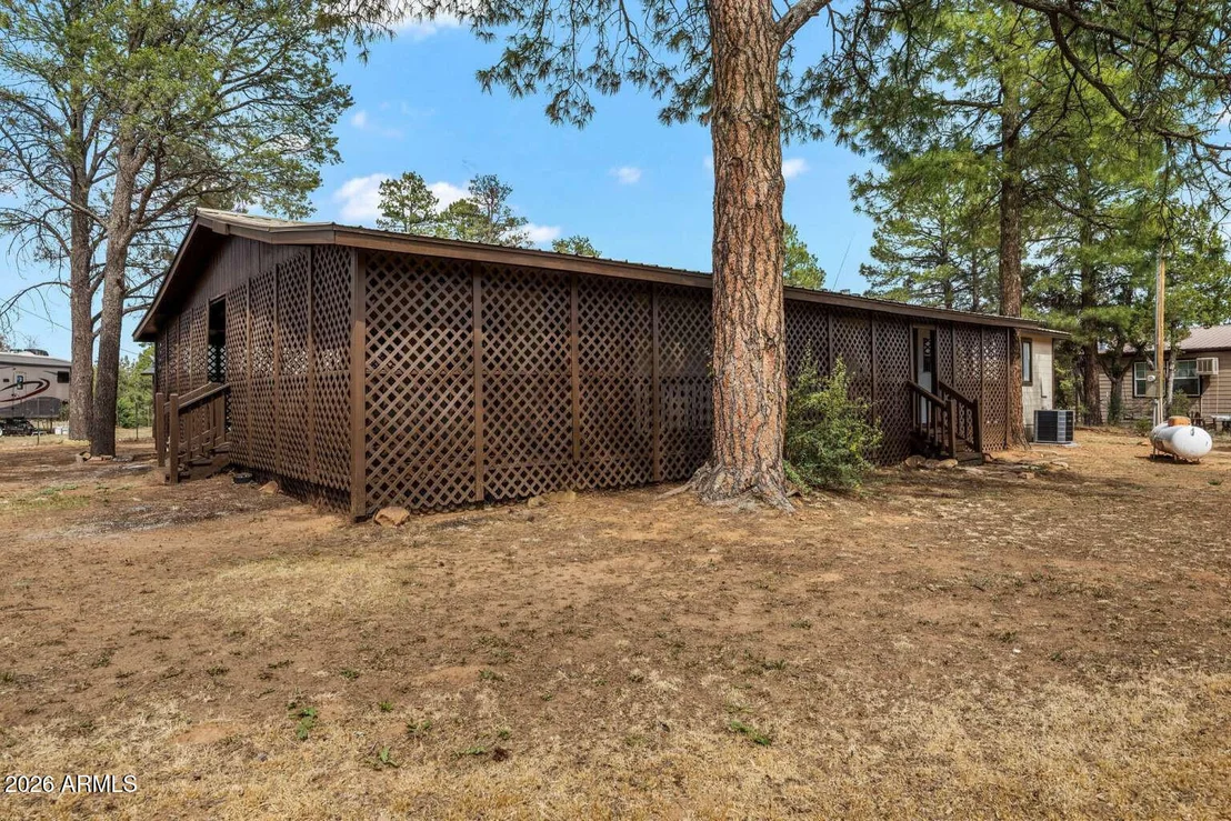 Photo of 3520 BUCKSKIN Road