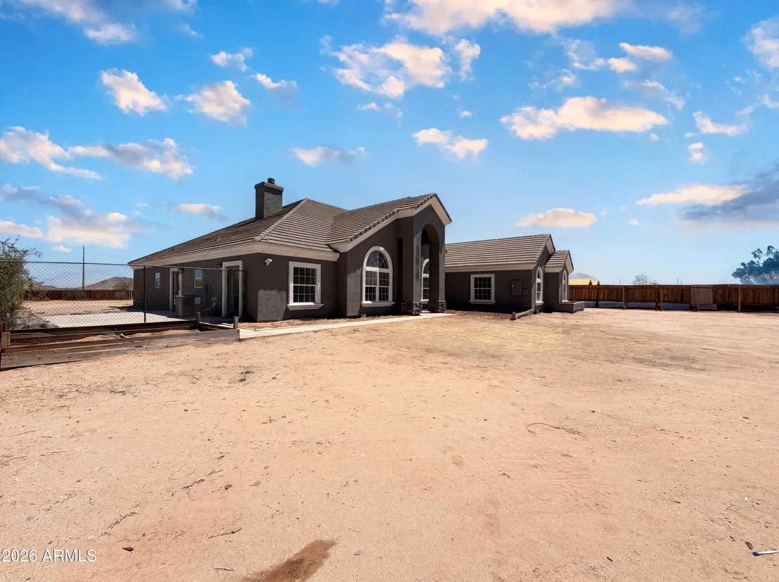 Photo of 54574 W COYOTE DEN --