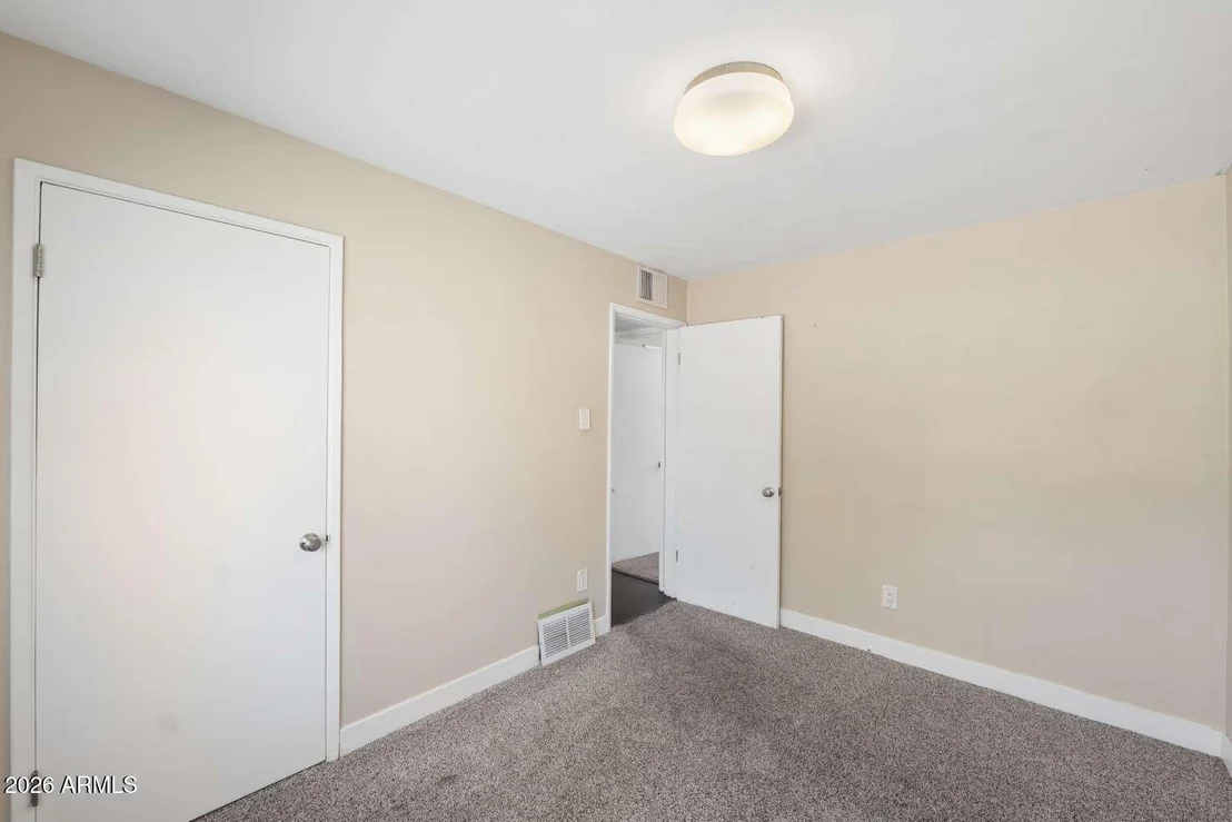 Photo of 3817 N 49TH Place