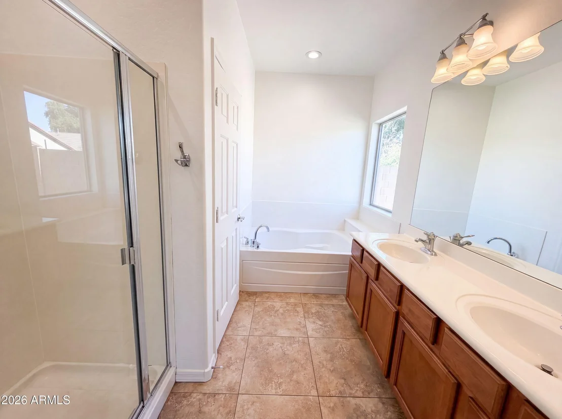 Photo of 4612 S MARRON --