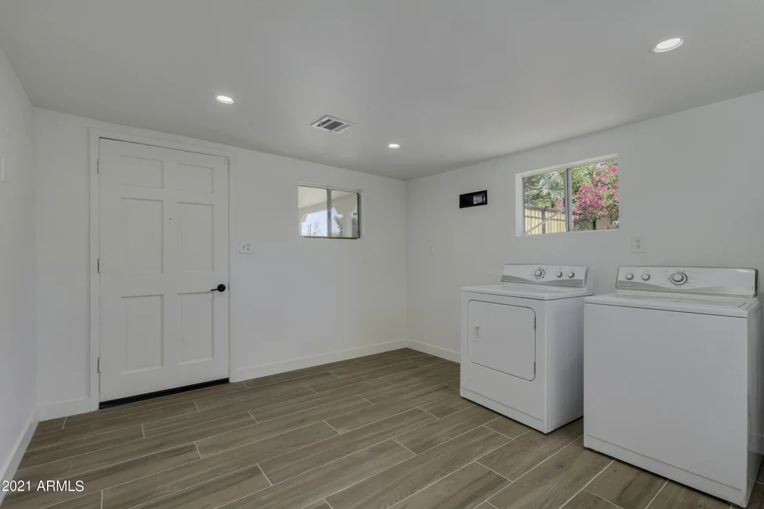 Photo of 3232 N 27TH Place