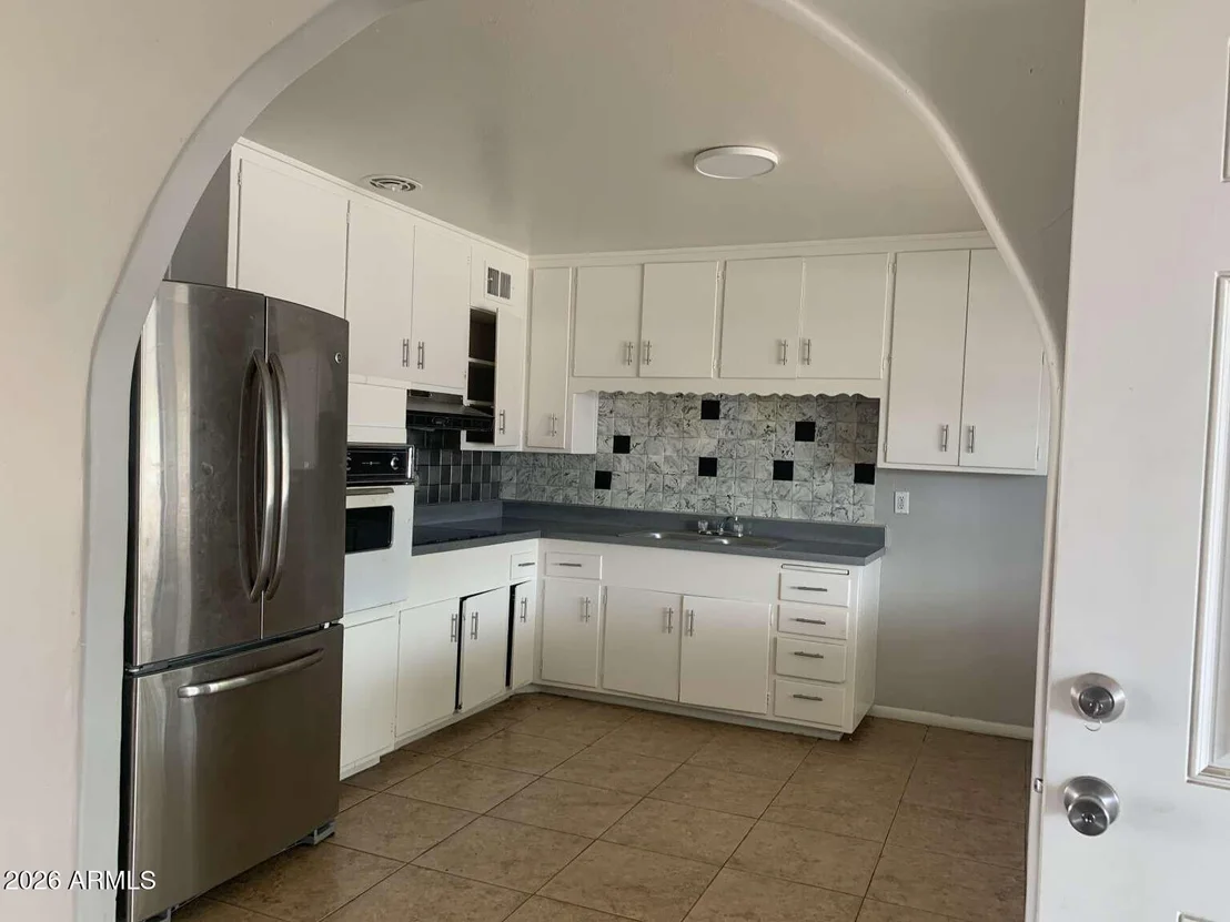 Photo of 3006 W STELLA Lane