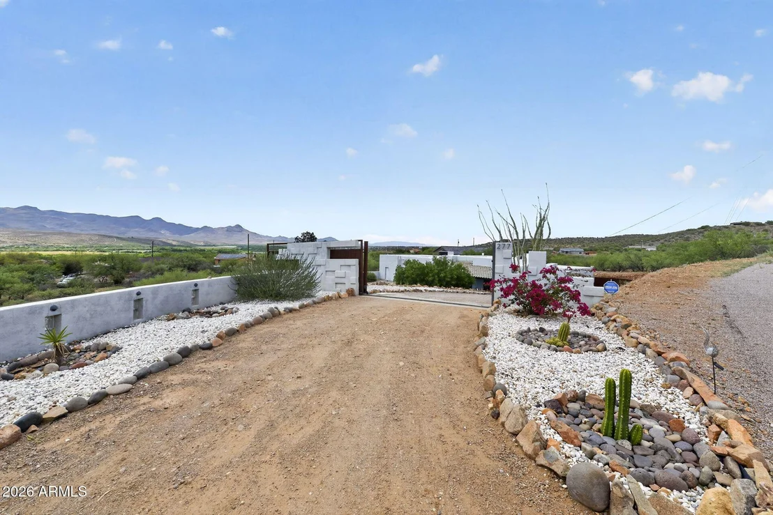 Photo of 277 Circulo Silva --