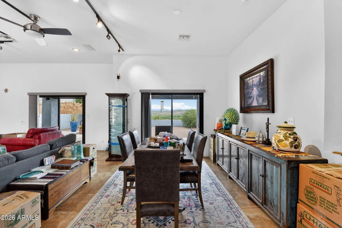 Photo of 277 Circulo Silva --
