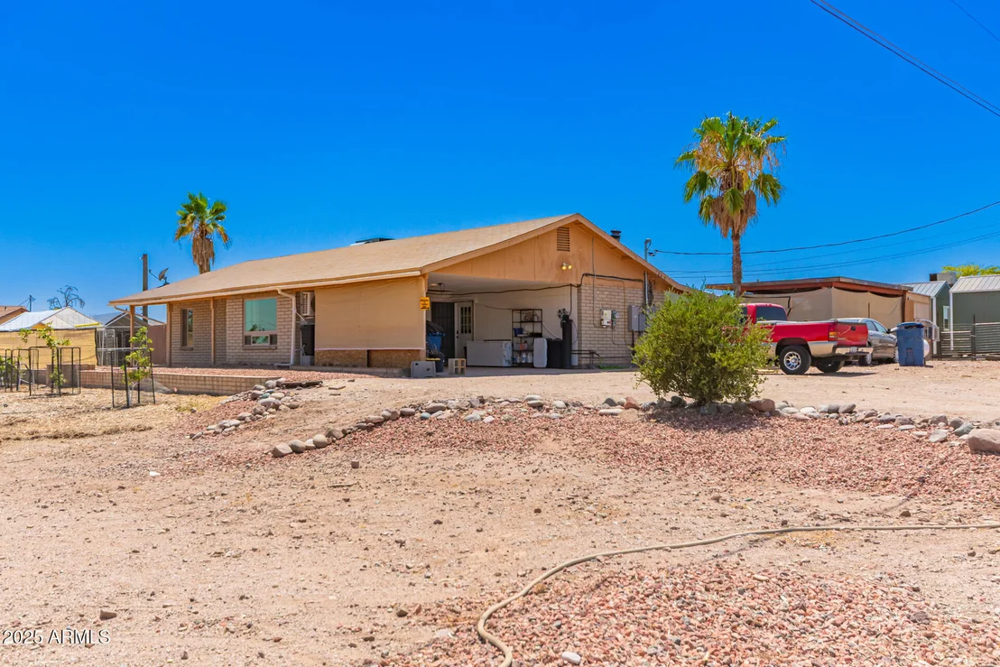 Photo of 1378 N WICKIUP Road