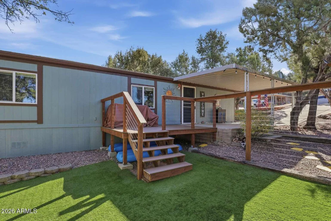 Photo of 110 E PINE Street