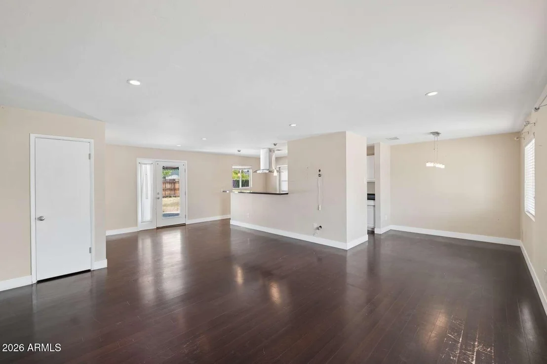 Photo of 3817 N 49TH Place