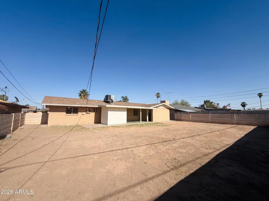 Photo of 438 N ASH --