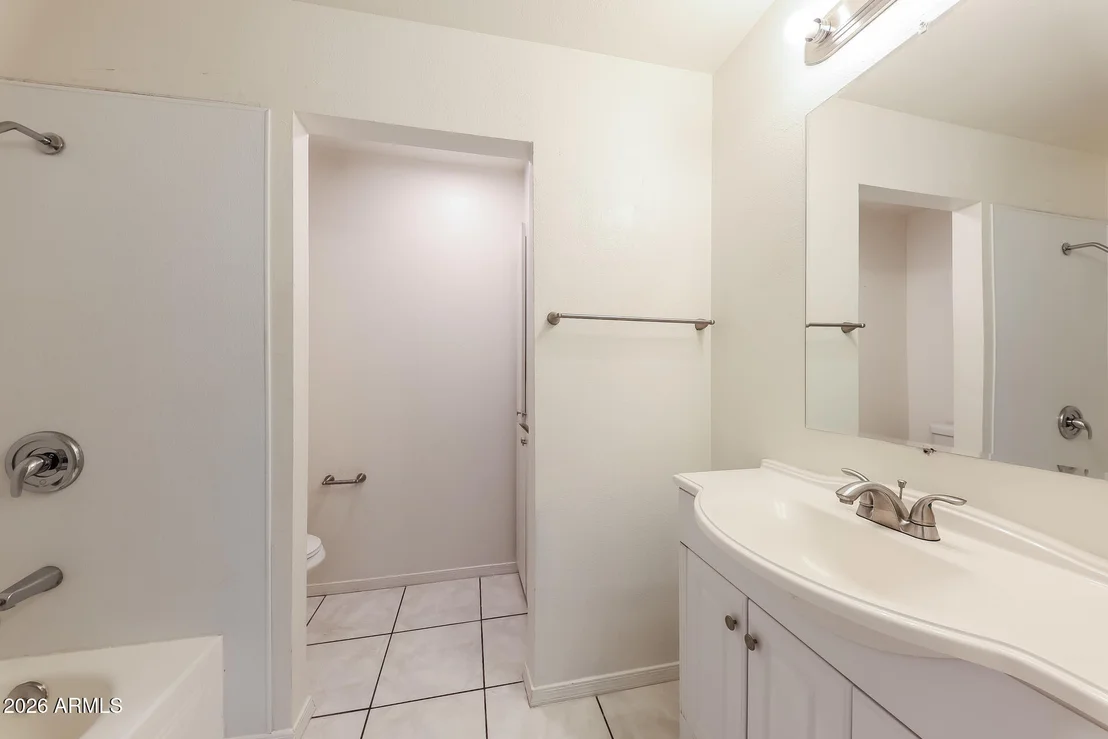 Photo of 6218 W WOLF Street