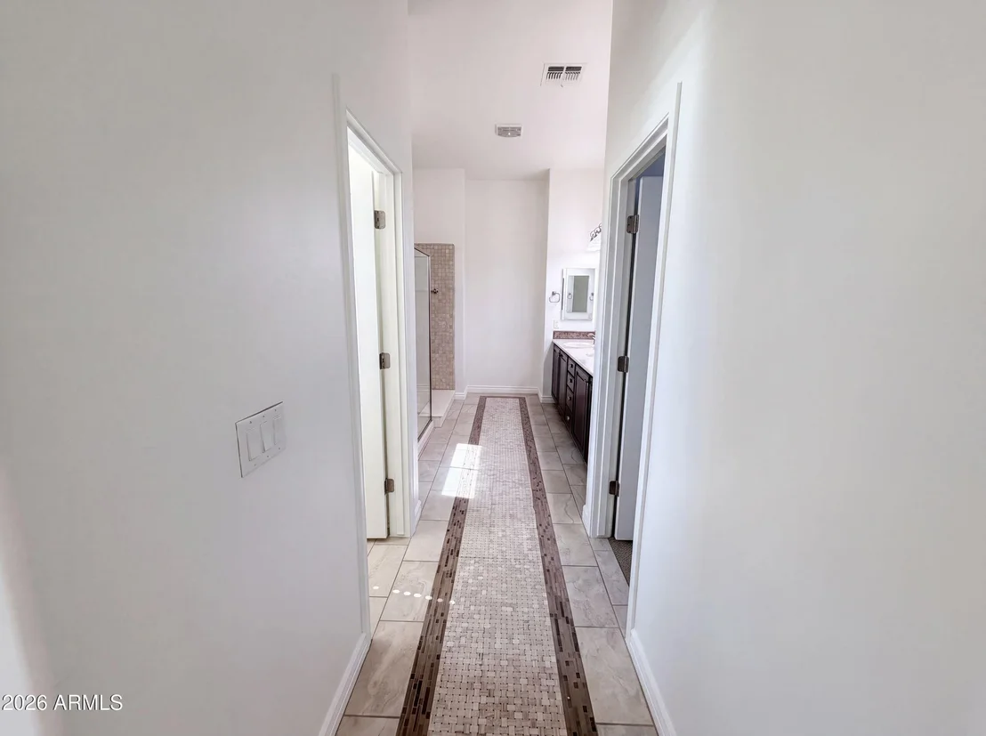 Photo of 7420 W CRABAPPLE Drive