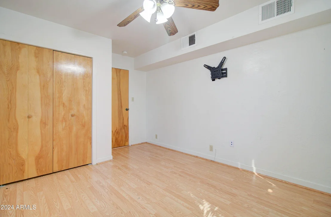Photo of 295 E HUNTER Drive