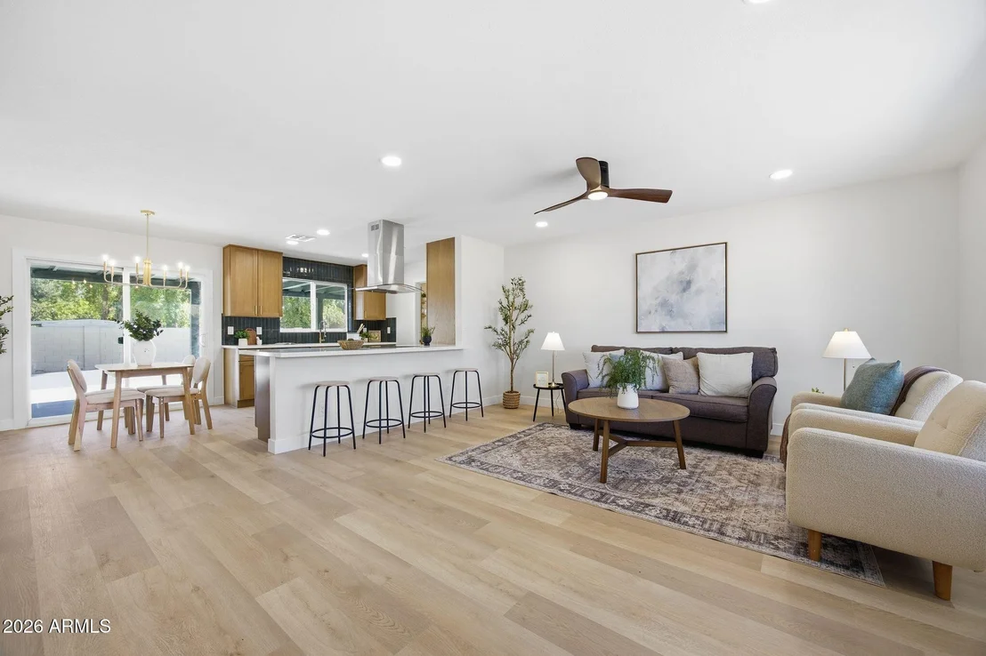 Photo of 1215 W WESCOTT Drive