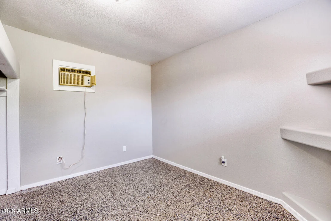 Photo of 6102 N 71ST Drive