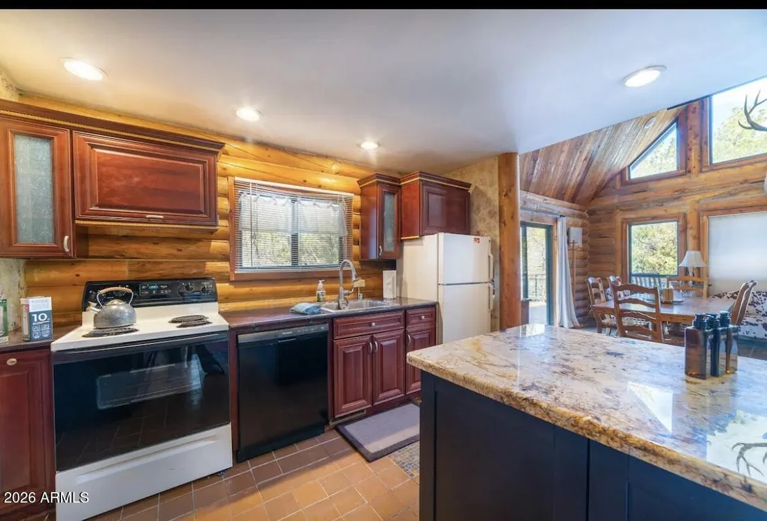 Photo of 6653 W RIDGE Road
