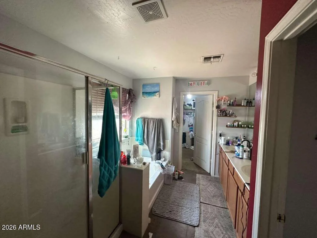 Photo of 17023 W IPSWITCH Way