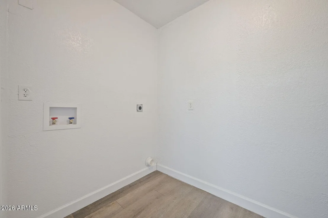 Photo of 1339 N HILLCREST Circle