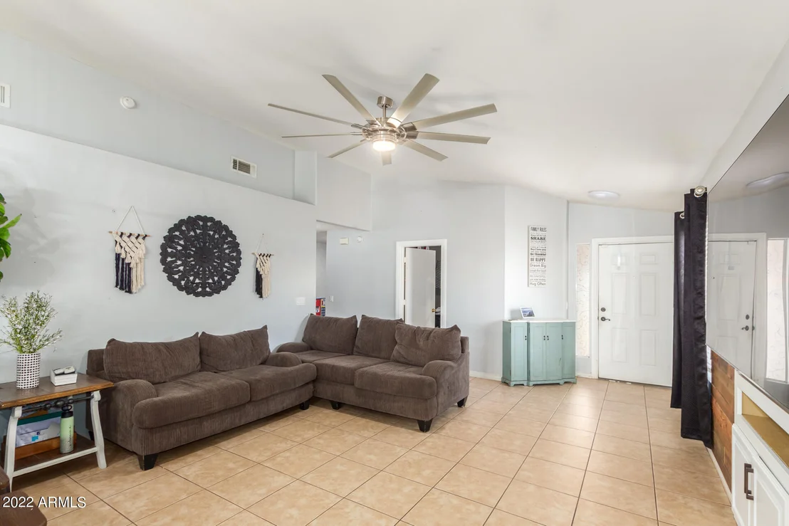 Photo of 8714 W GRANADA Road