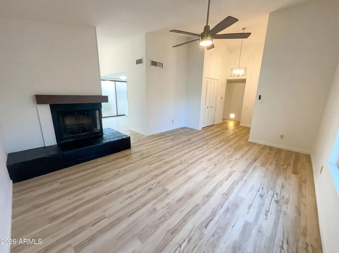 Photo of 1803 W KIOWA Circle