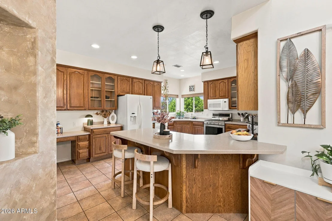 Photo of 2893 BROOKS RANGE --