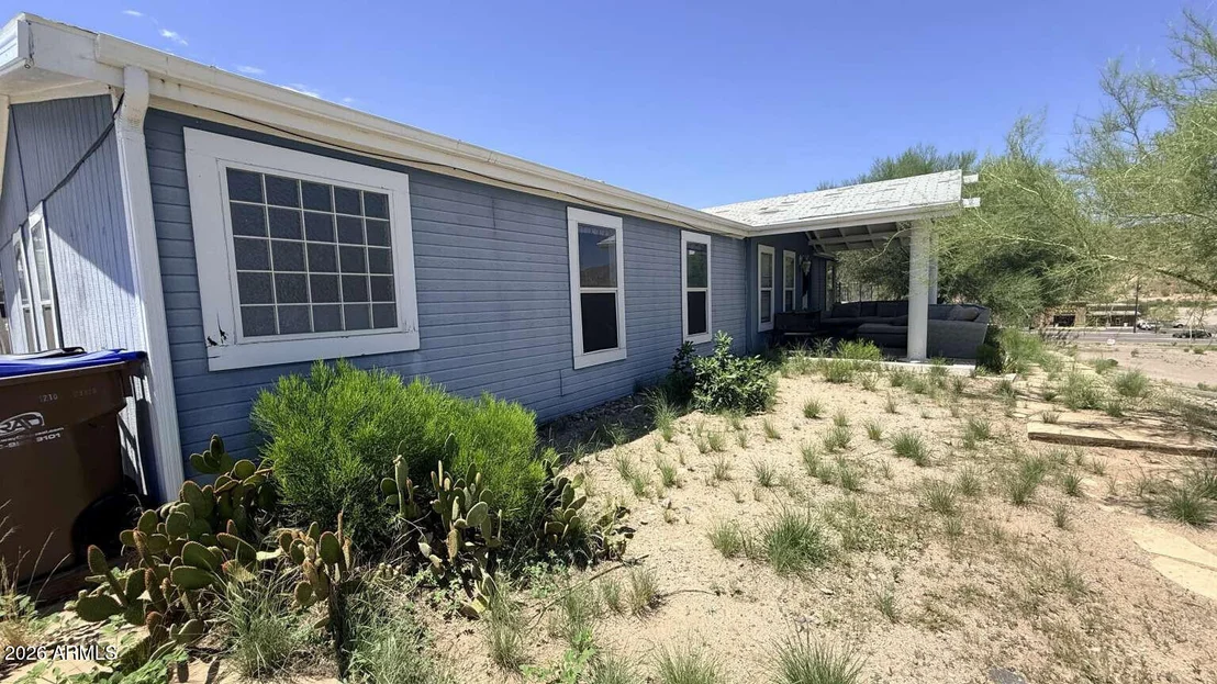 Photo of 609 W ANDREA Circle