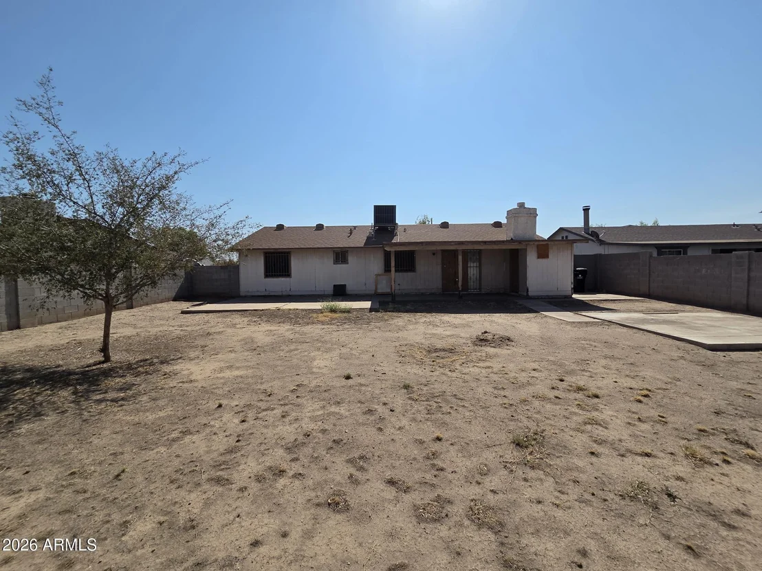 Photo of 1910 N 42ND Drive