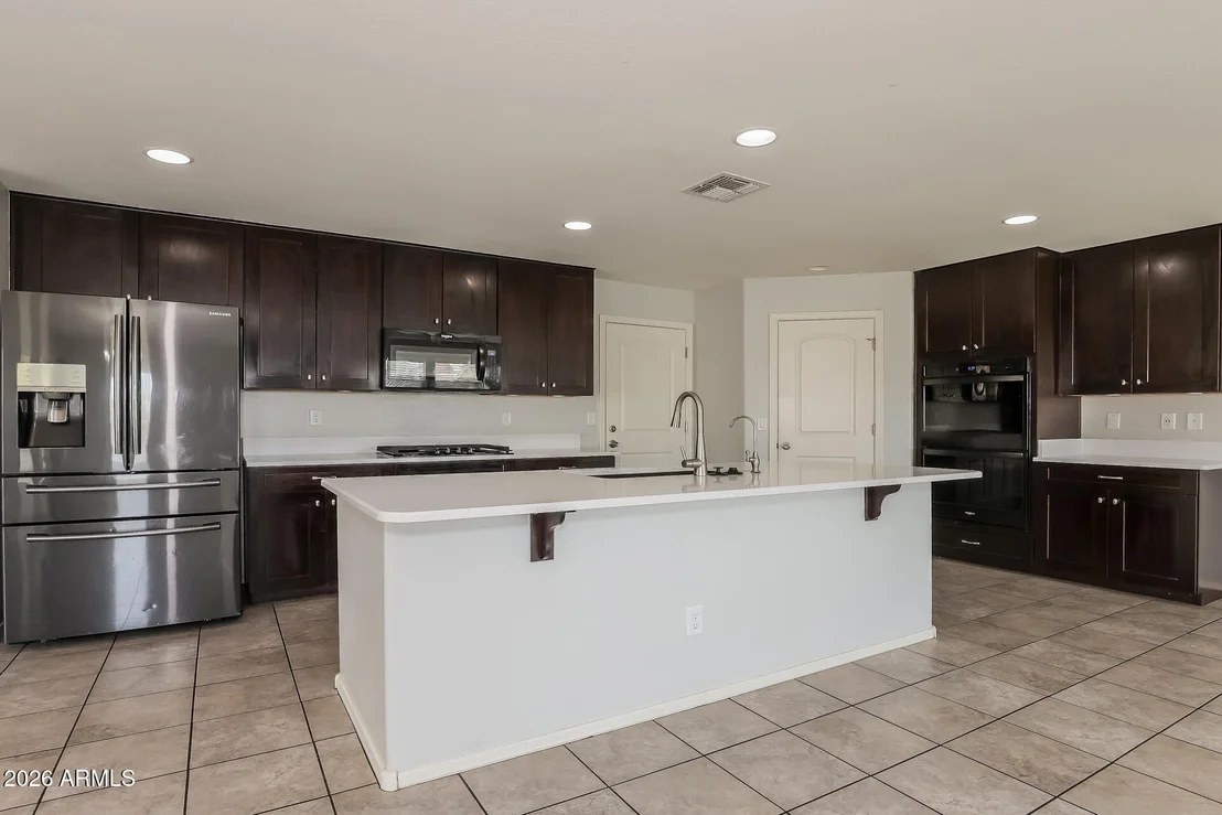 Photo of 16640 W CULVER Street