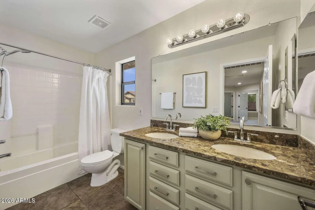 Photo of 3844 E JASPER Drive