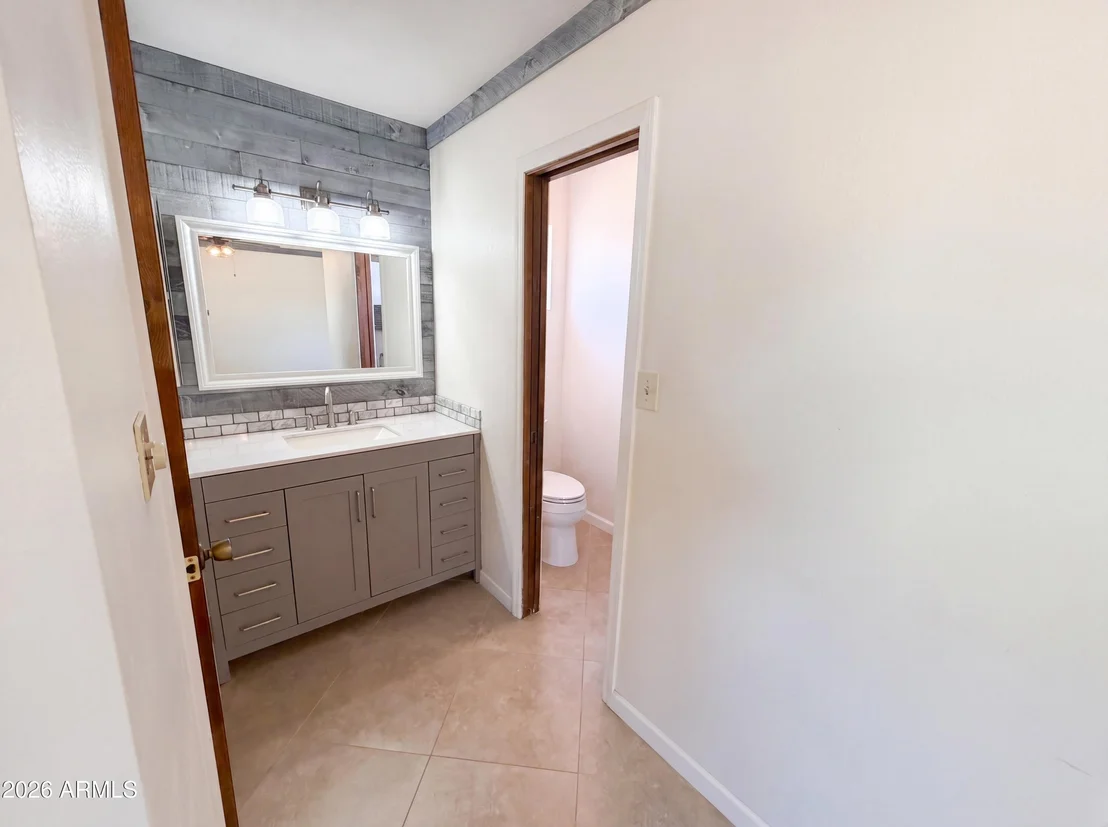 Photo of 1508 N 62ND Place