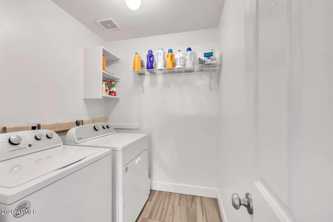 Photo of 1371 E JASPER Drive