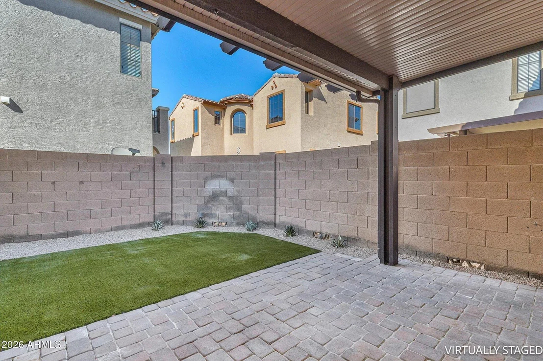 Photo of 2414 W JAKE Haven